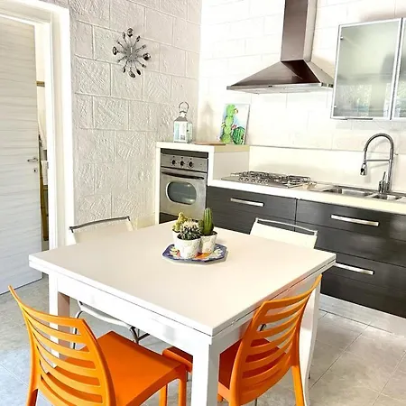 Casa Alice A 100 Mt Dal Mare, Free Wi-fi *