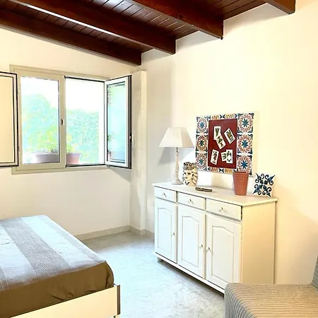 Casa Alice A 100 Mt Dal Mare, Free Wi-fi Porto Palo