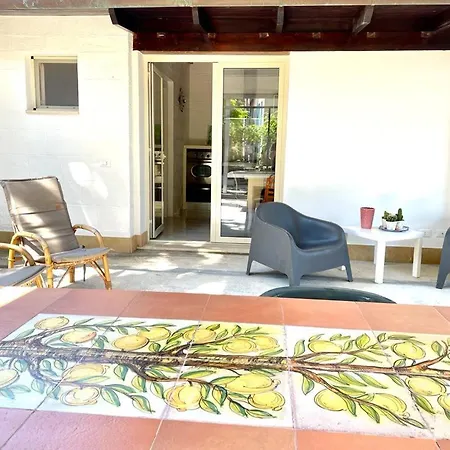 Holiday home Casa Alice A 100 Mt Dal Mare, Free Wi-fi *